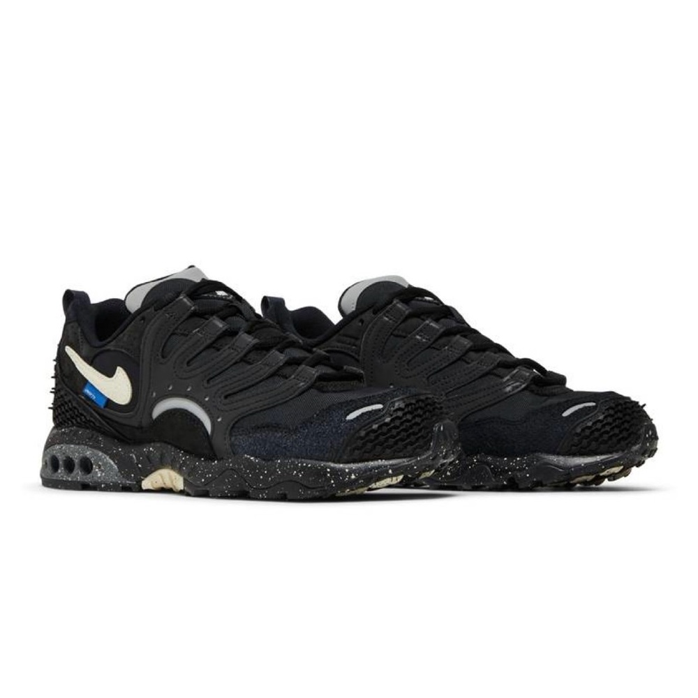 ❌SOLD❌UNDEFEATED X NIKE AIR TERRA HUMARA